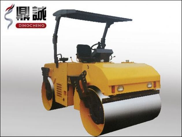 點擊查看詳細(xì)信息<br>標(biāo)題：6噸雙鋼輪振動壓路機(jī) 閱讀次數(shù)：11966